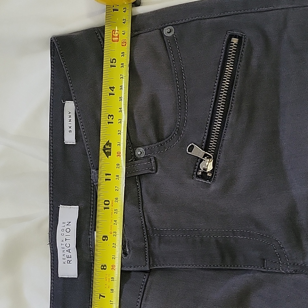 Kenneth Cole Reaction Jeans - Picture 5 of 8